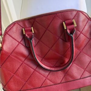 ANTONIO MELANI Red Quilted Crossbody Bag